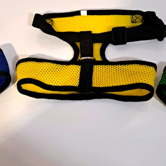 ‼️💰‼️Bundle of 3 Simple Mesh Walking Harnesses Sz S - Picture 3 of 4